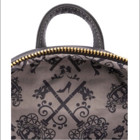 Loungefly Disney Villains Scene Evil Stepmother and StepsistersCinderella - Picture 4 of 7